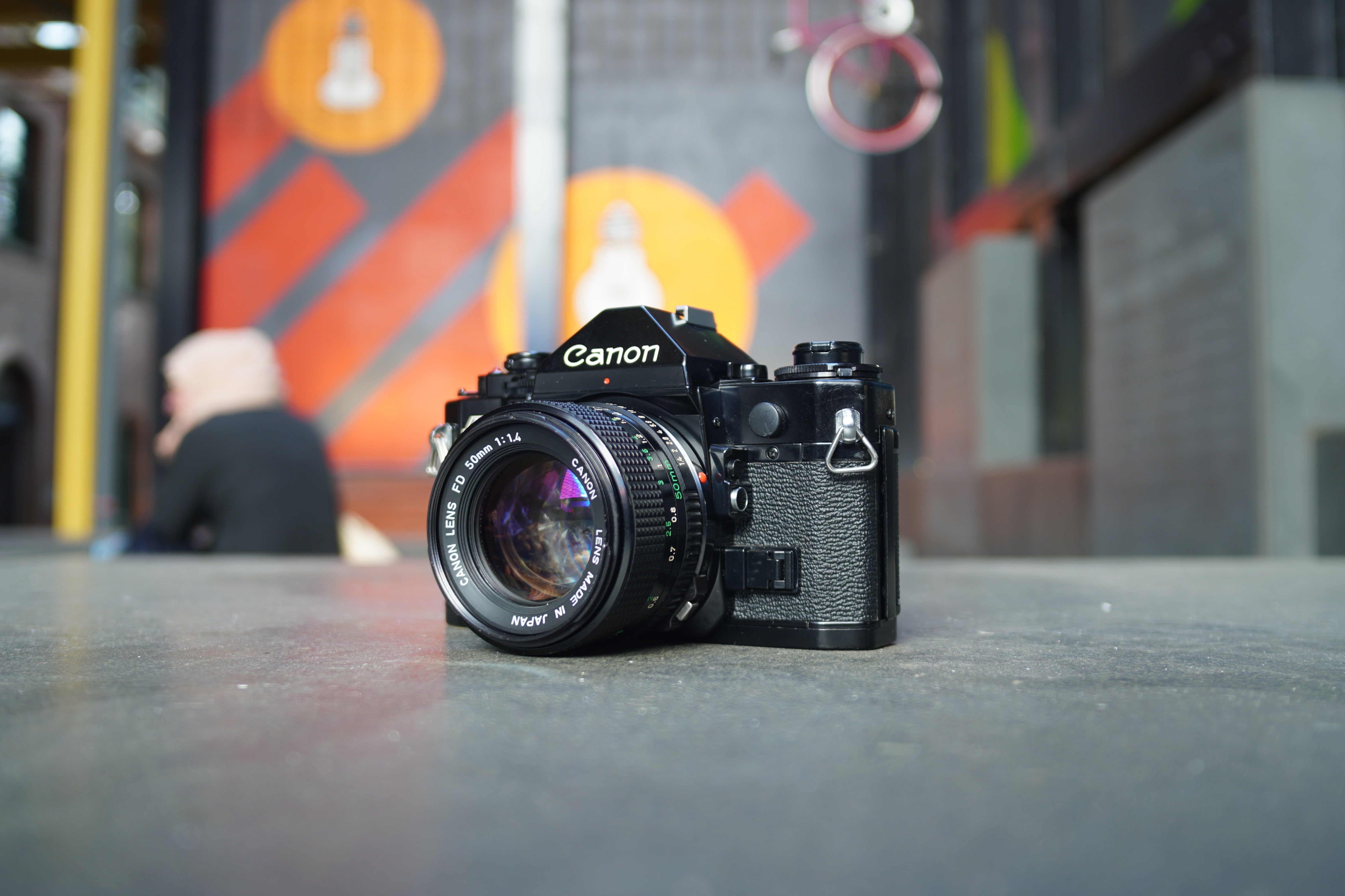 canon-a-1-slr-filmkamera-35mm-mit-fd-50mm-f-1-4-objektiv image 2