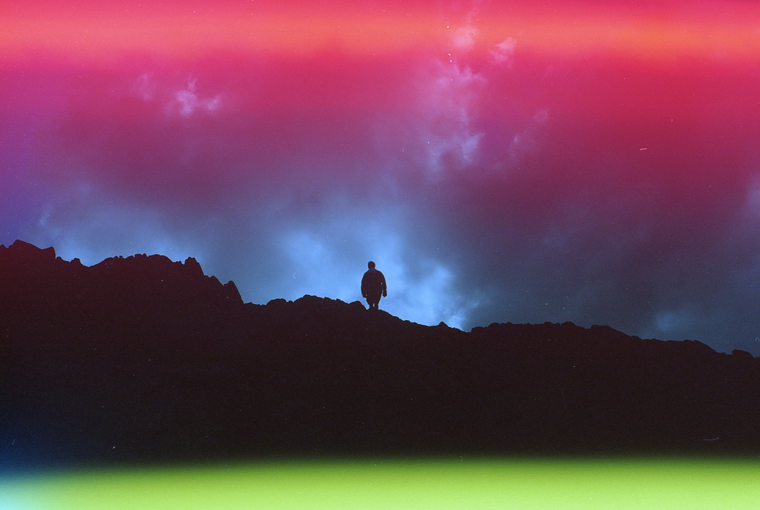 dubblefilm-psych-blues-2-iso-400-kleinbildfilm-24er-rot-gr-n image 3