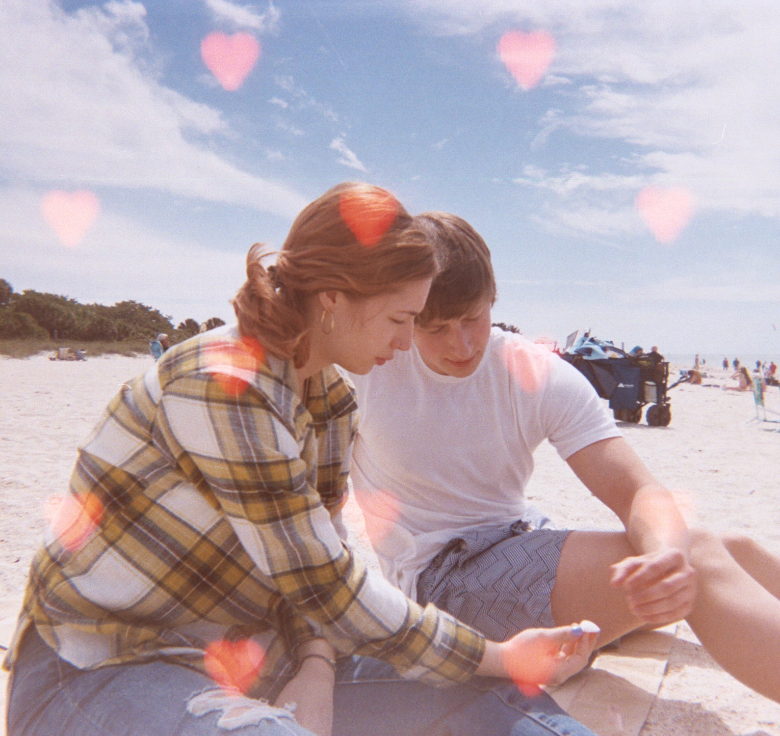 bkifi-red-hearts-35mm-effektfilm-herzen image 3
