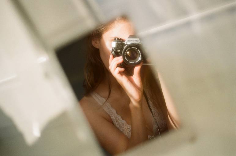 olympus-om-2n-slr-analogkamera-35mm-mit-zuiko-50mm-f1-8-kit image 2