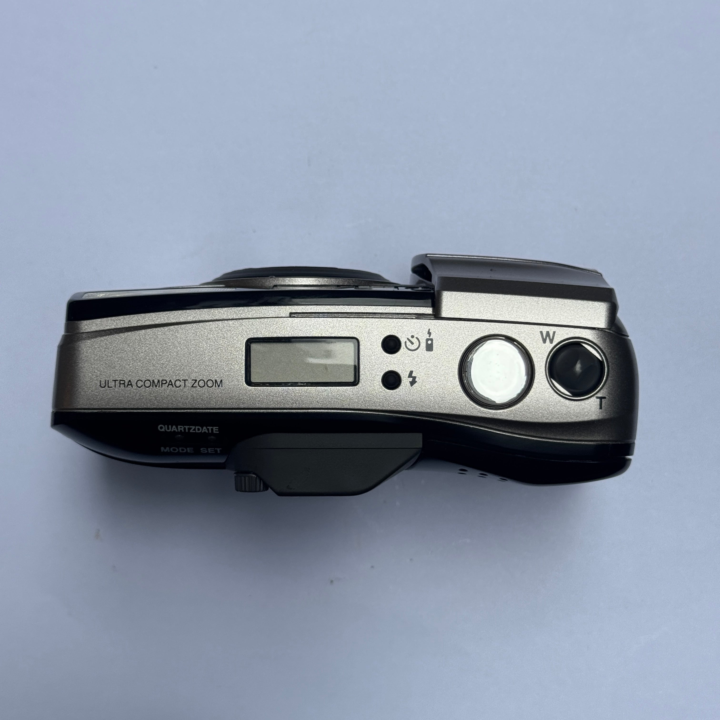 olympus-superzoom-140s-kompaktkamera-35mm-zoom image 2