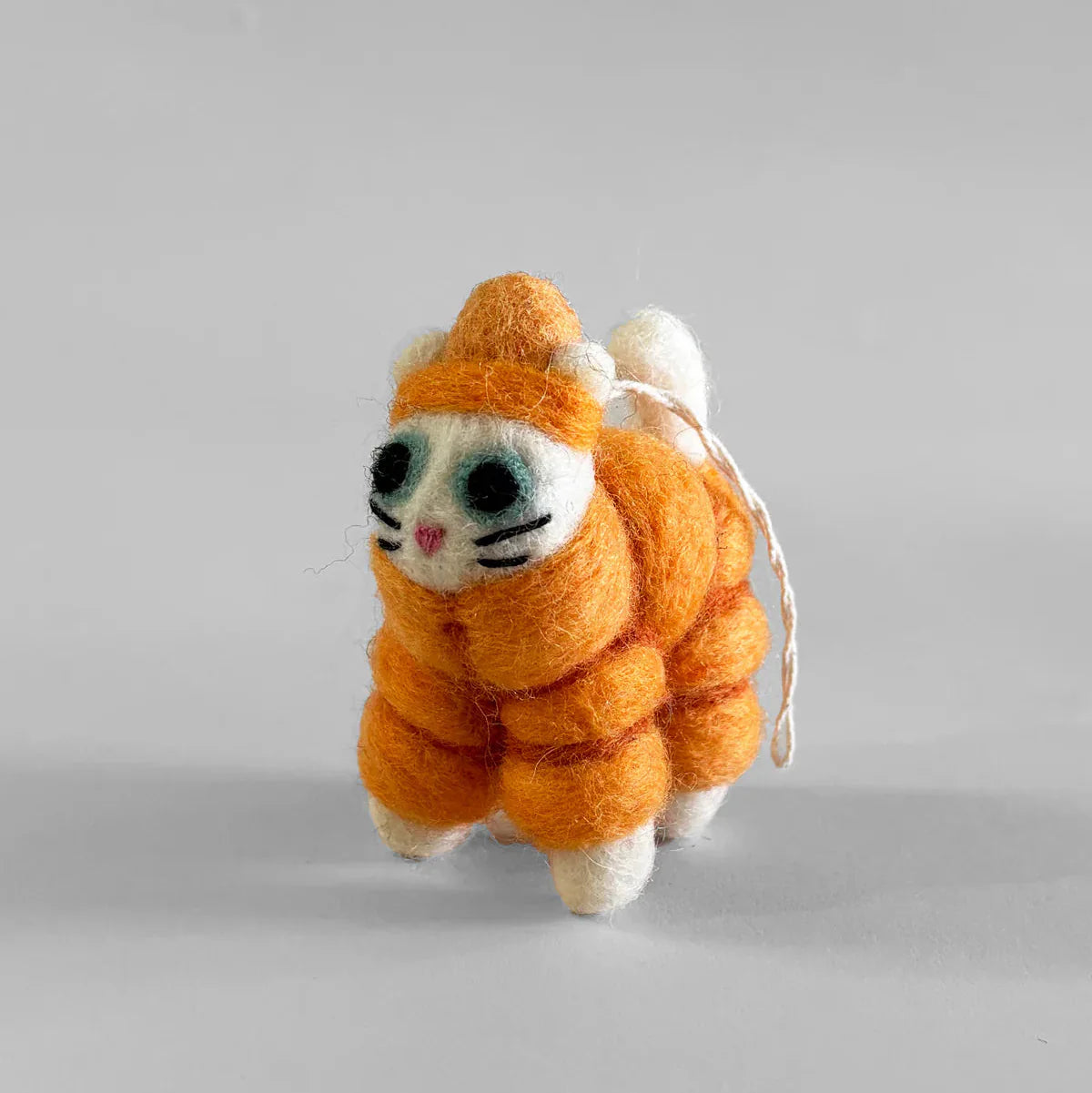 wrap-filz-anh-nger-katze-mit-jacke-wollfilz-deko image 2