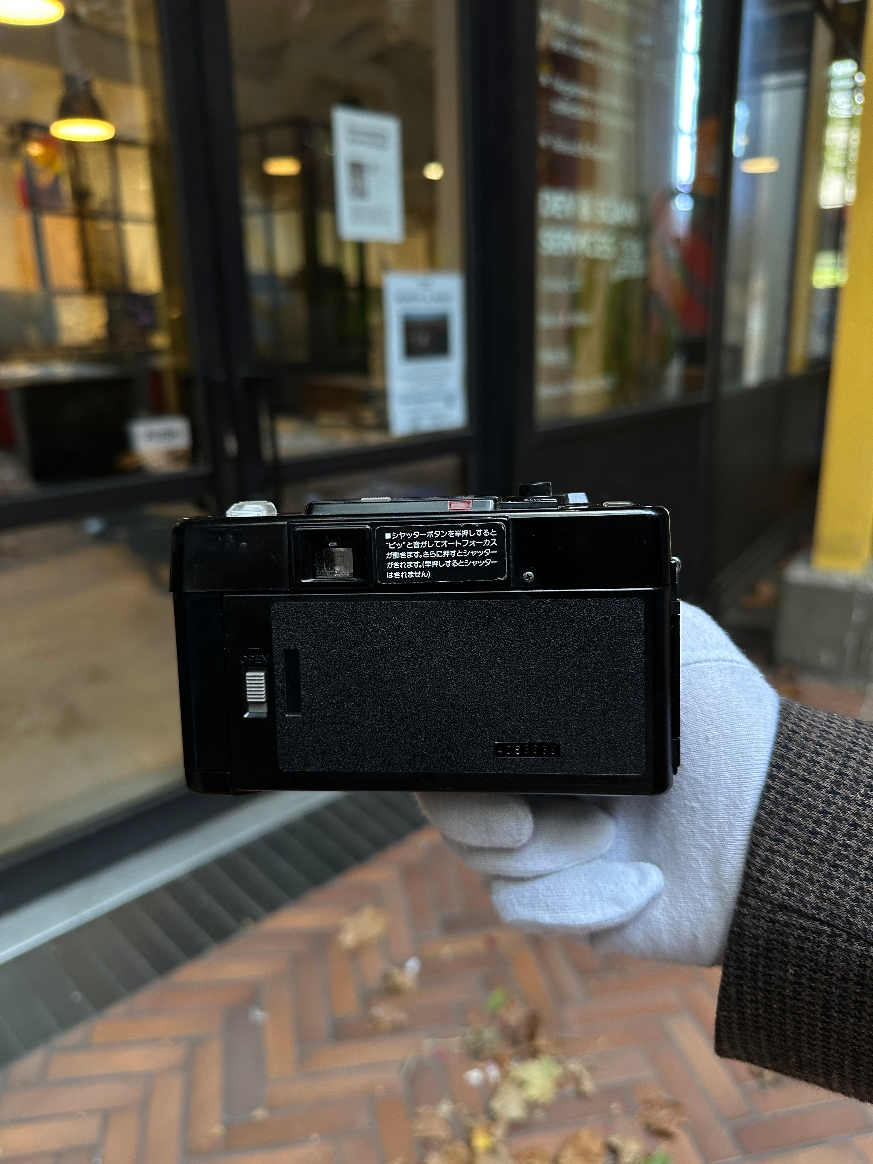 fujica-auto-7-date-kompaktkamera-35mm-38mm-f-2-8-autofokus image 4
