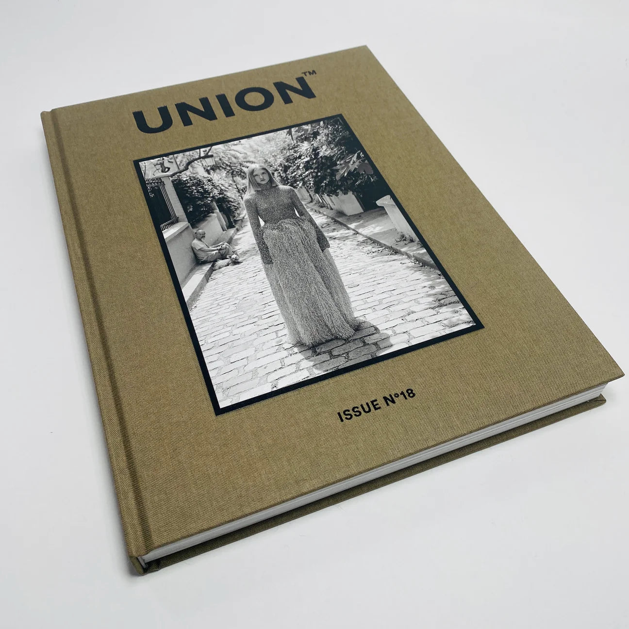 union-magazine-issue-18-fotomagazin-hardcover-184-seiten image 3