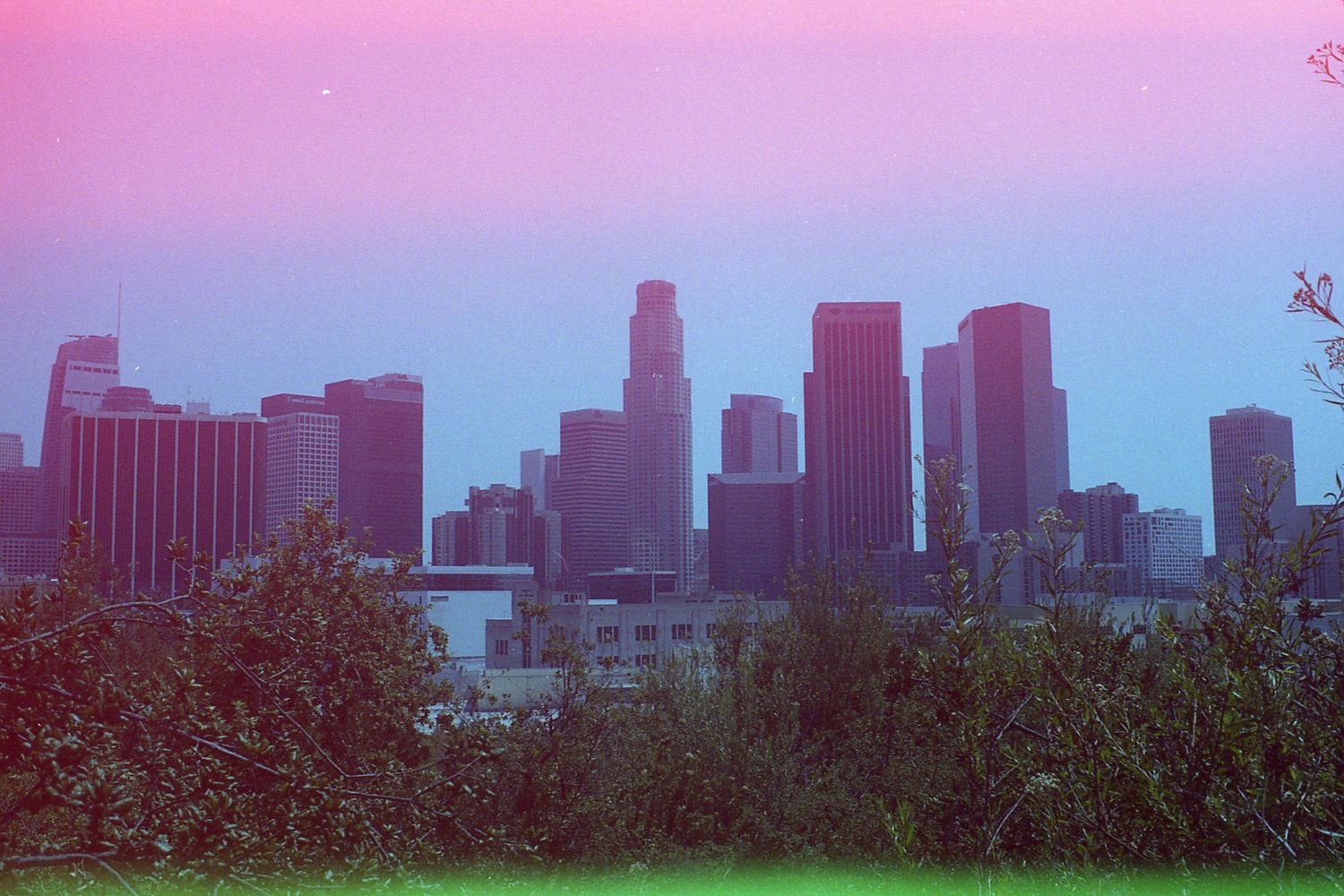 dubblefilm-psych-blues-2-iso-400-kleinbildfilm-24er-rot-gr-n image 5