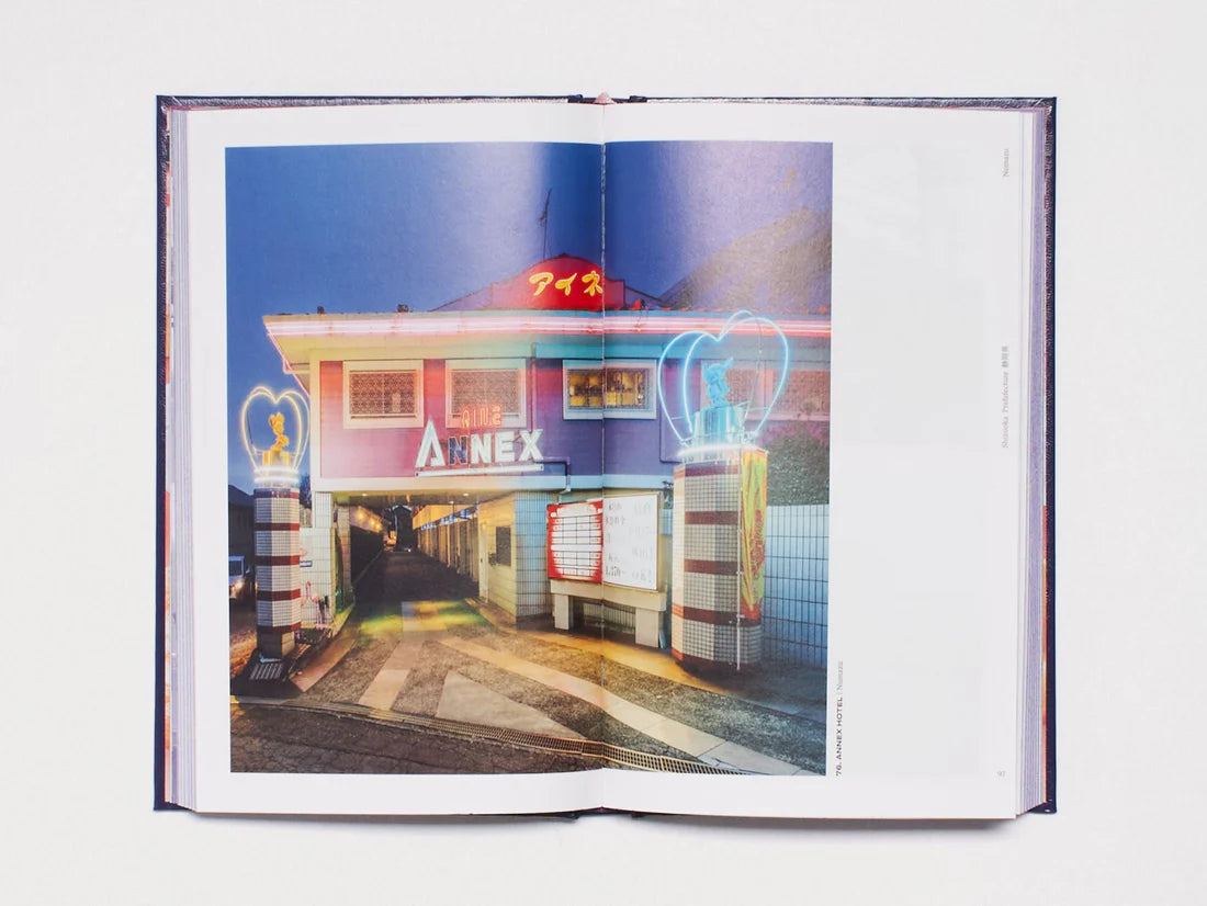 love-hotel-fotobuch-hardcover-analoge-fotografie image 6