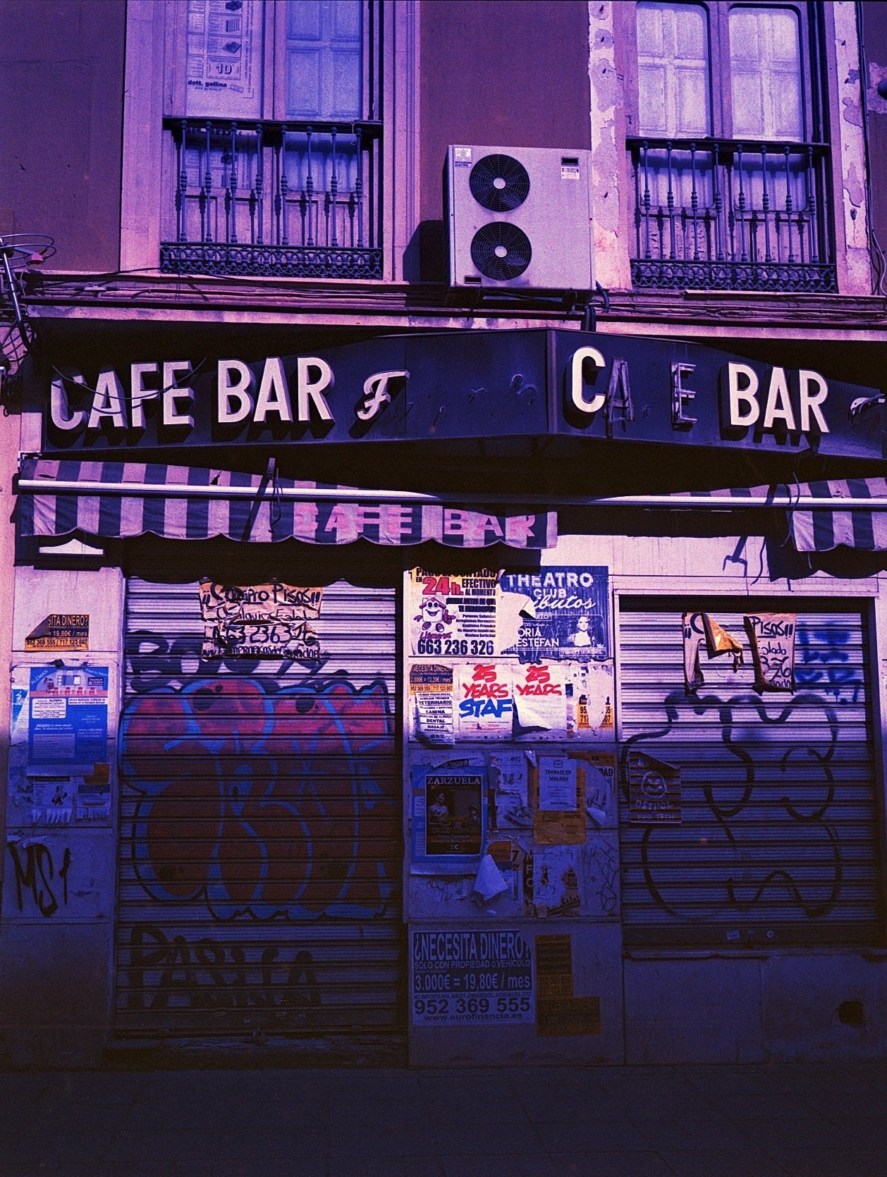 revolog-460nm-120-rollfilm-effektfilm-200-iso image 2