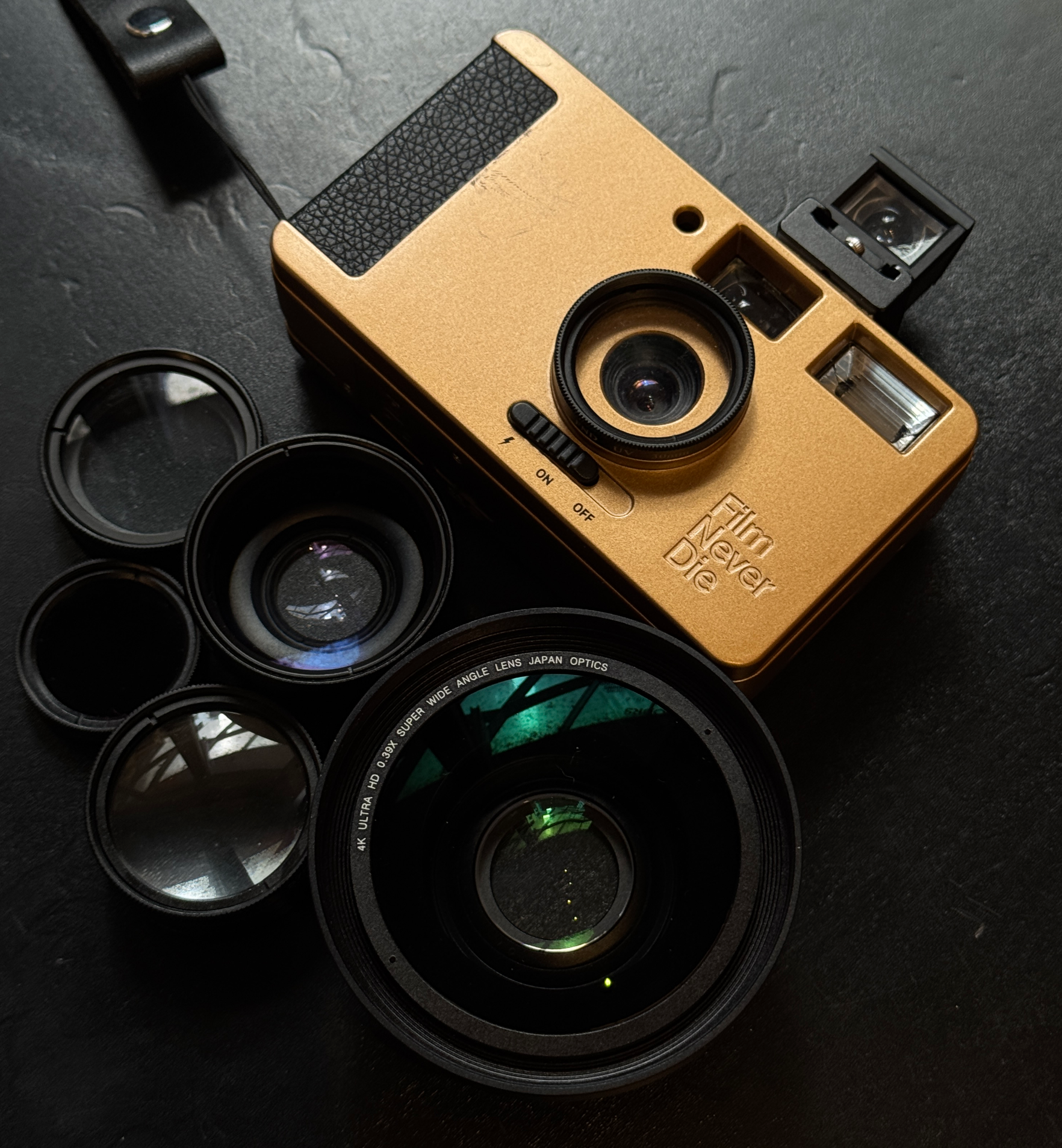 nana-analogkamera-bundle-mit-12-filmen-und-kurs image 3