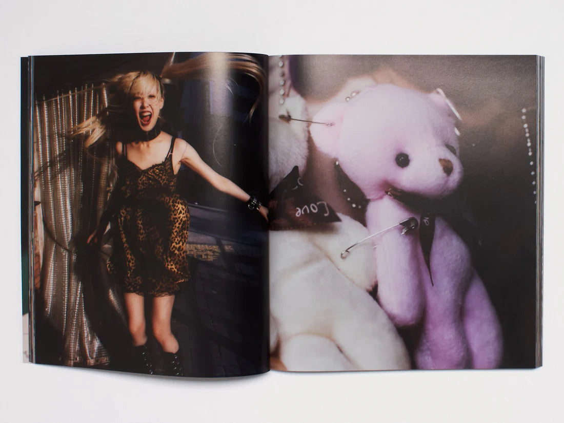 dubblefilm-technophoria-fotobuch-felicity-ingram-rave-220s image 5