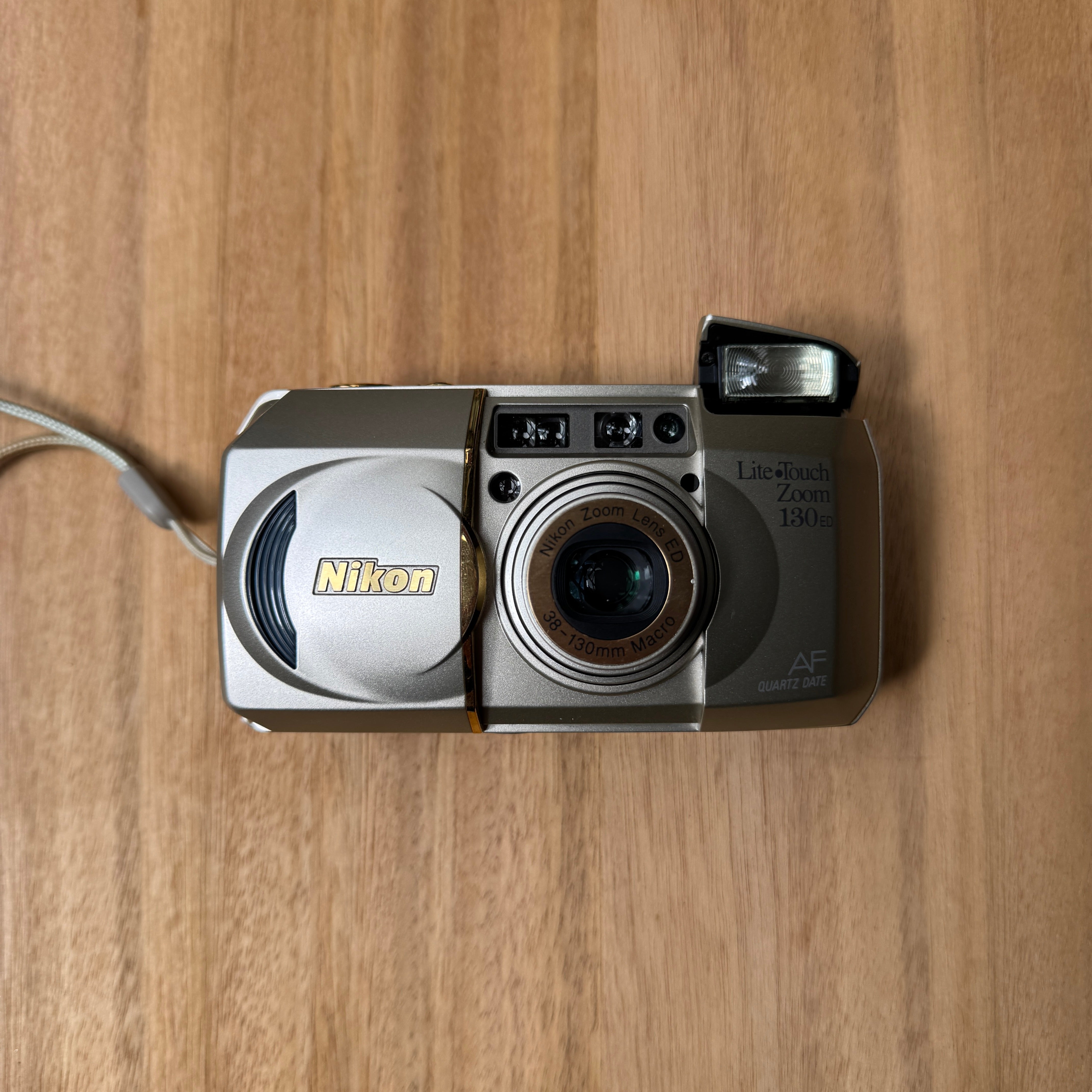 nikon-lite-touch-zoom-130-ed-kompaktkamera-38-130mm image 1