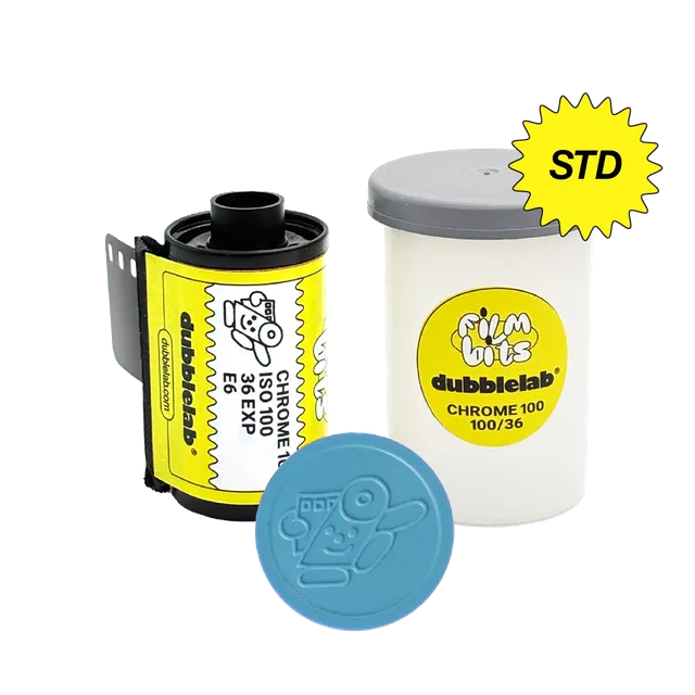 dubblefilm-dubblelab-film-bits-chrome-diafilm-ektachrome-35mm image 1