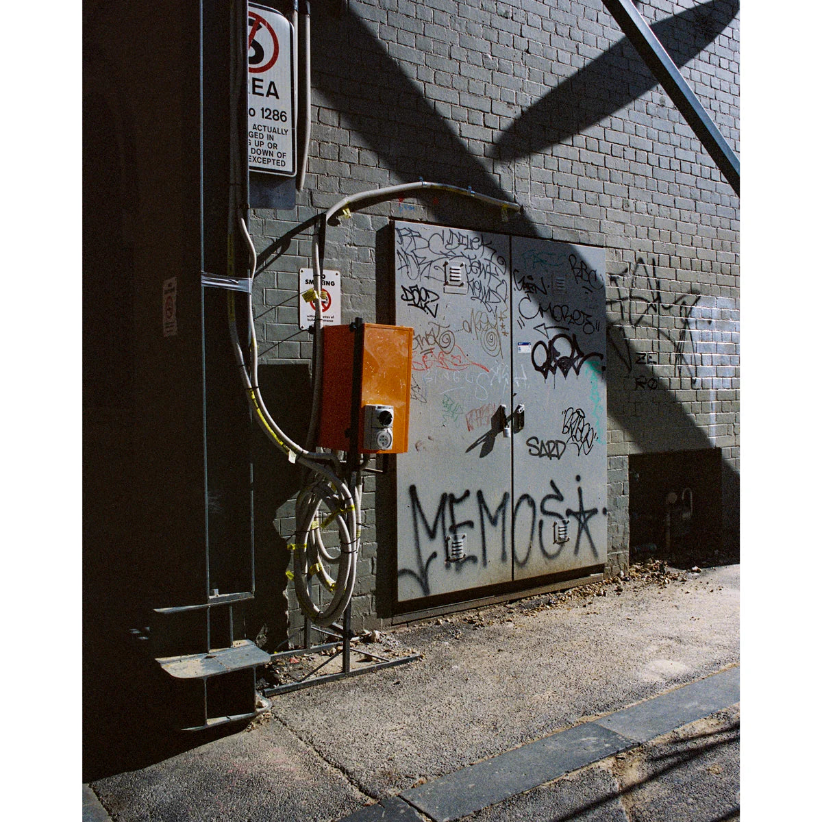 mr-negative-v2-200t-kinofilm-36-aufn-tungsten-ecn-2 image 2