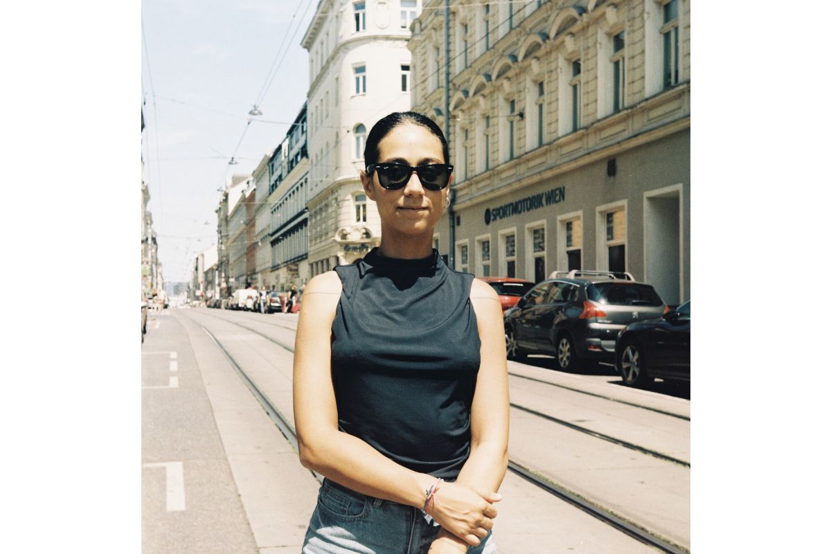 lomography-lomochrome-color-92-sun-kissed-400-rollfilm-120 image 5
