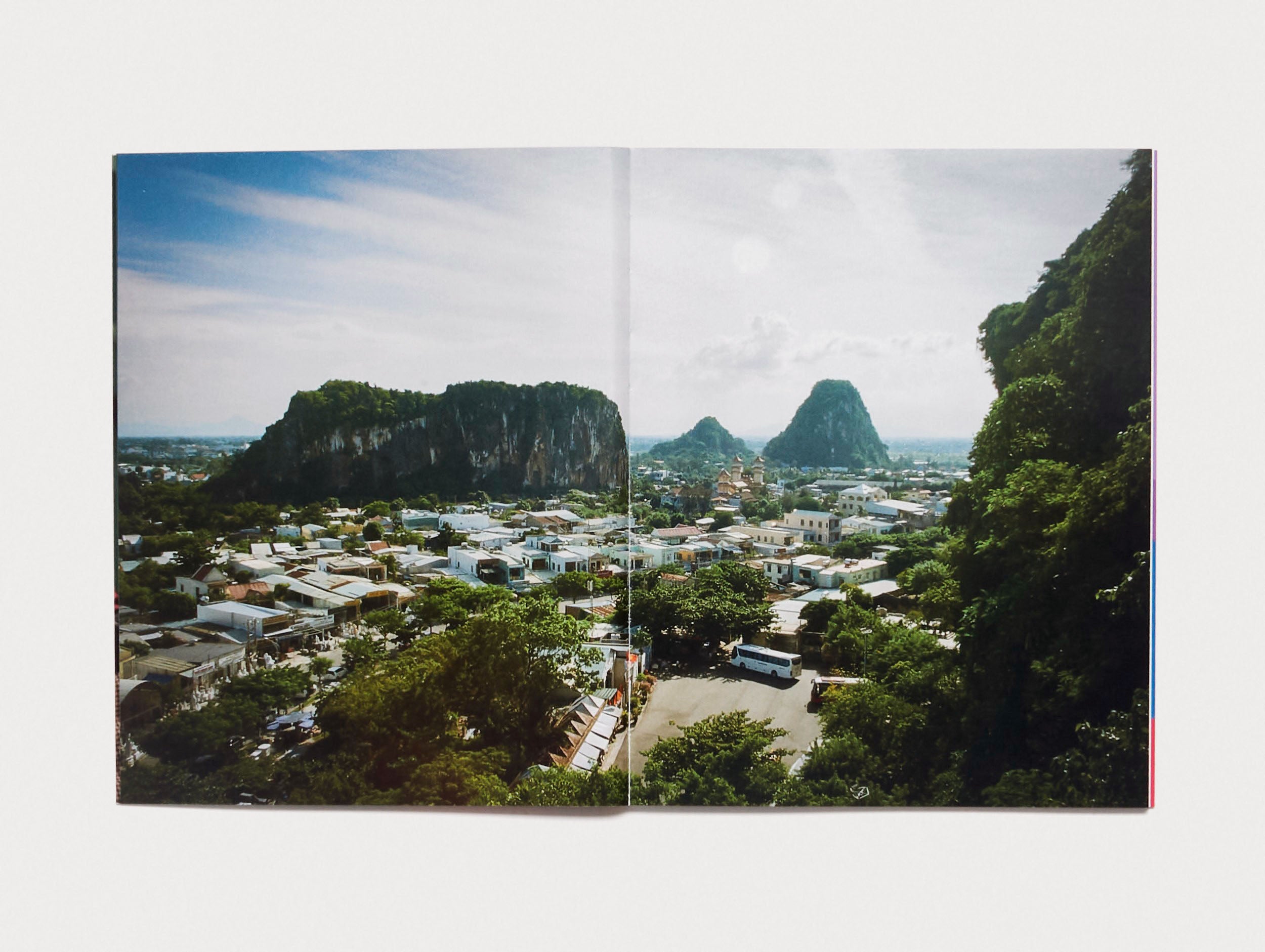 tracy-dong-tell-me-about-saigon-fotobuch-vietnam-diaspora image 2