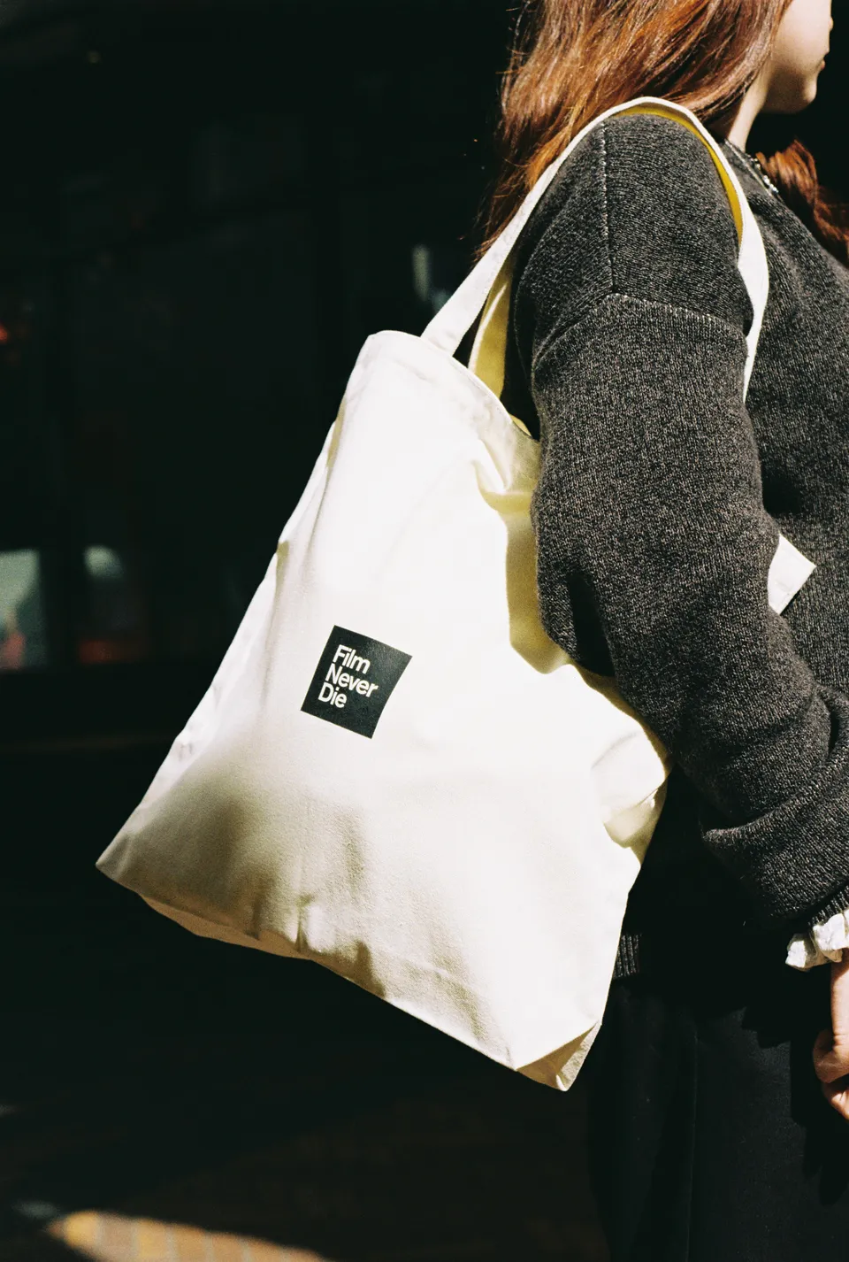 filmneverdie-tote-bag-stofftasche-canvas-wei-fnd image 1
