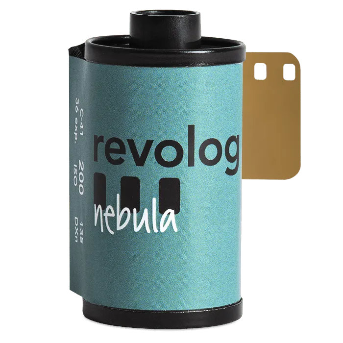 revolog-nebula-35mm-farbfilm-36-bilder-iso-200-effekt image 1