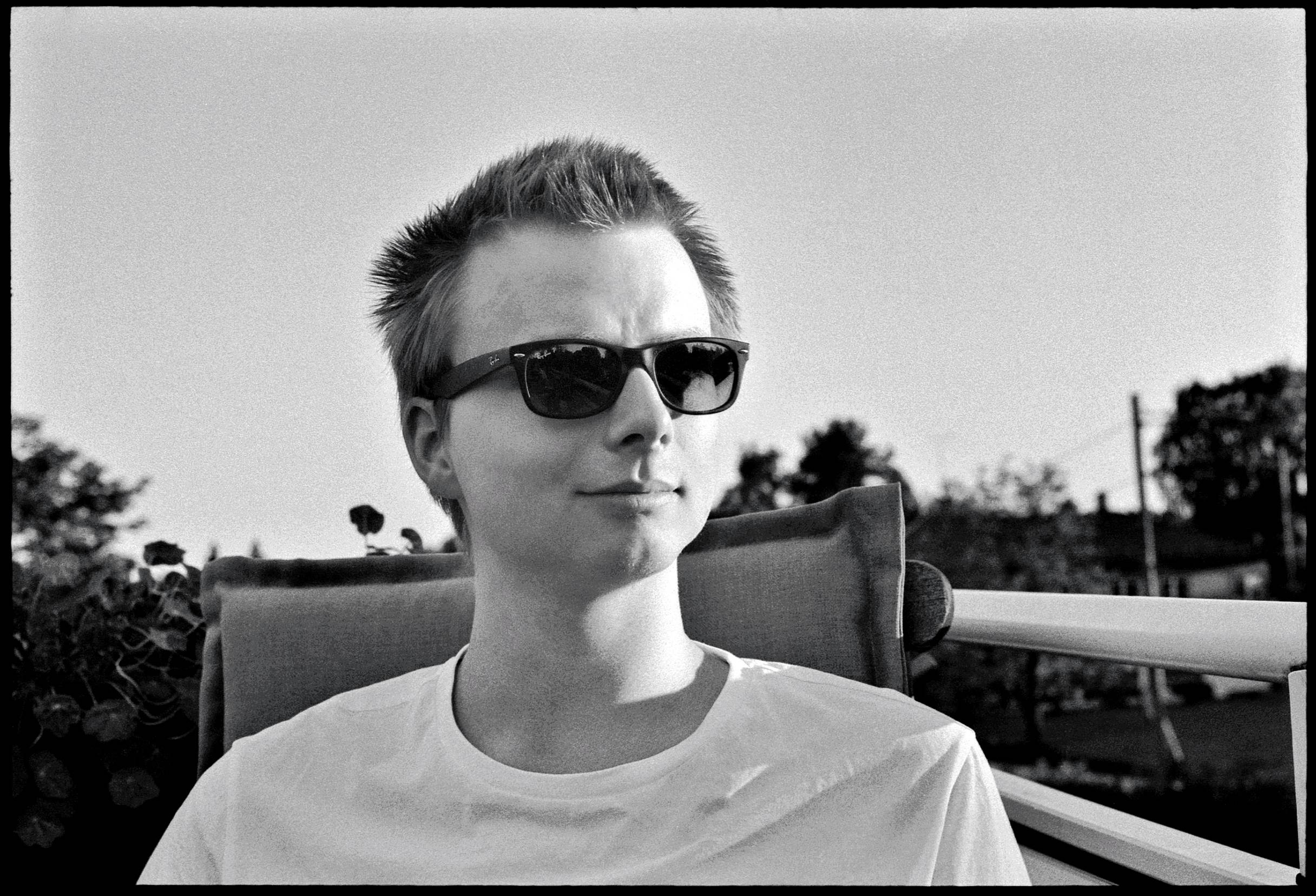 nikon-f-spiegelreflexkamera-nikkor-50mm-f-1-8 image 2