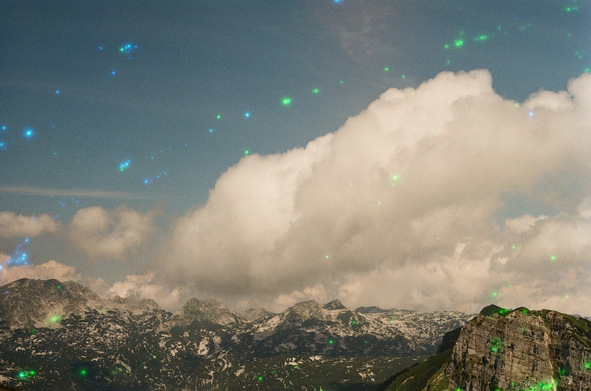 revolog-nebula-35mm-farbfilm-36-bilder-iso-200-effekt image 8