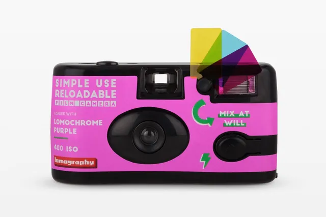 lomography-simple-use-lomochrome-purple-einwegkamera-35mm-mit-blitz image 1
