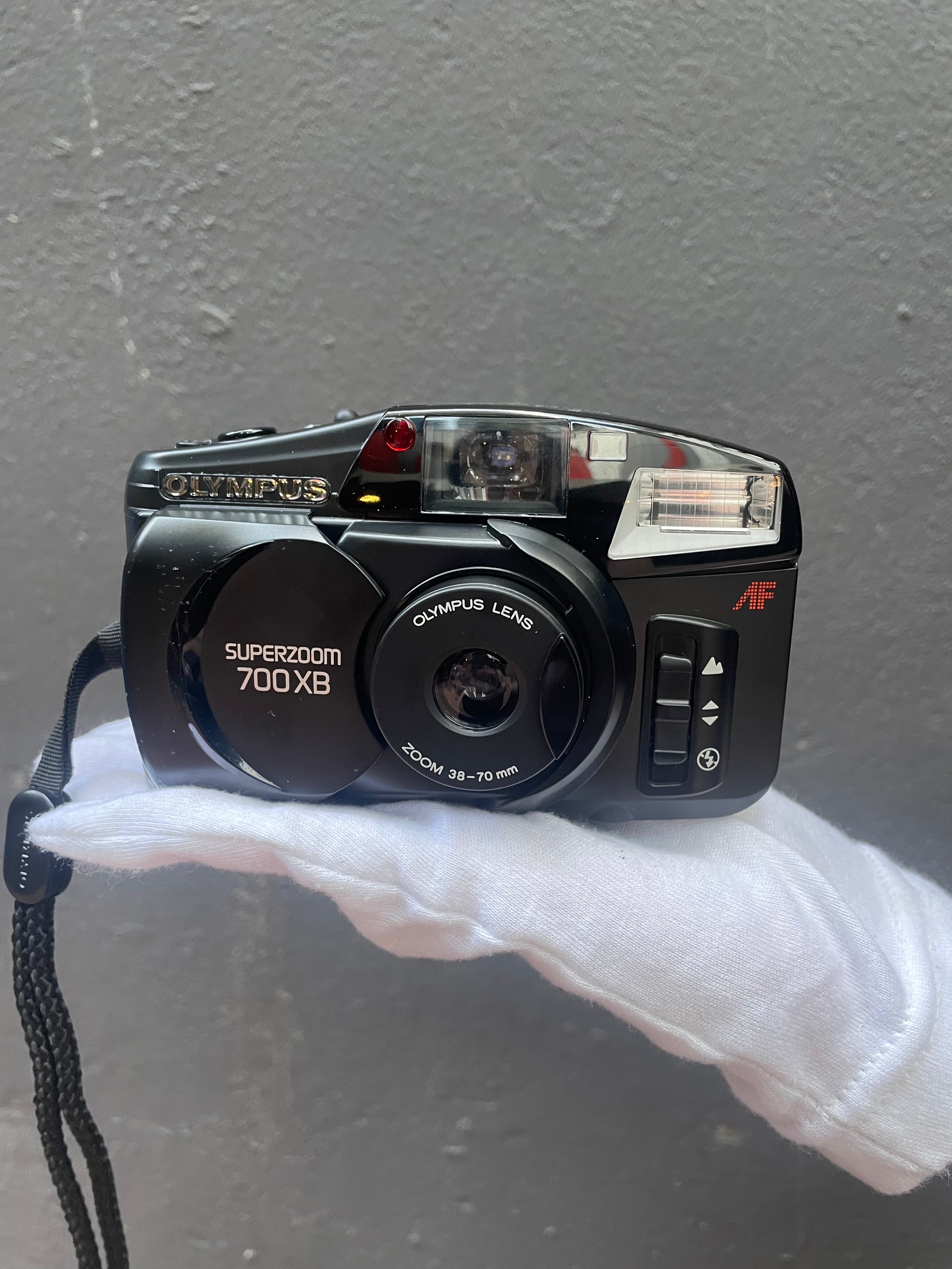 olympus-superzoom-700xb-analogkamera-38-70mm-neu image 1