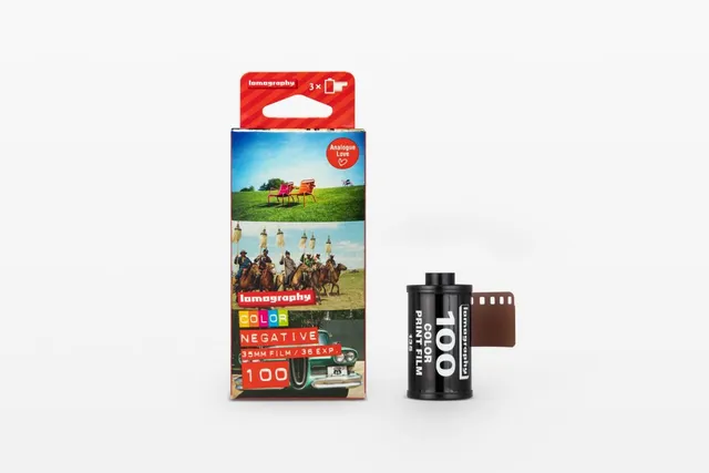 lomography-cn-100-farbfilm-35mm-36-bilder-3er-pack image 1