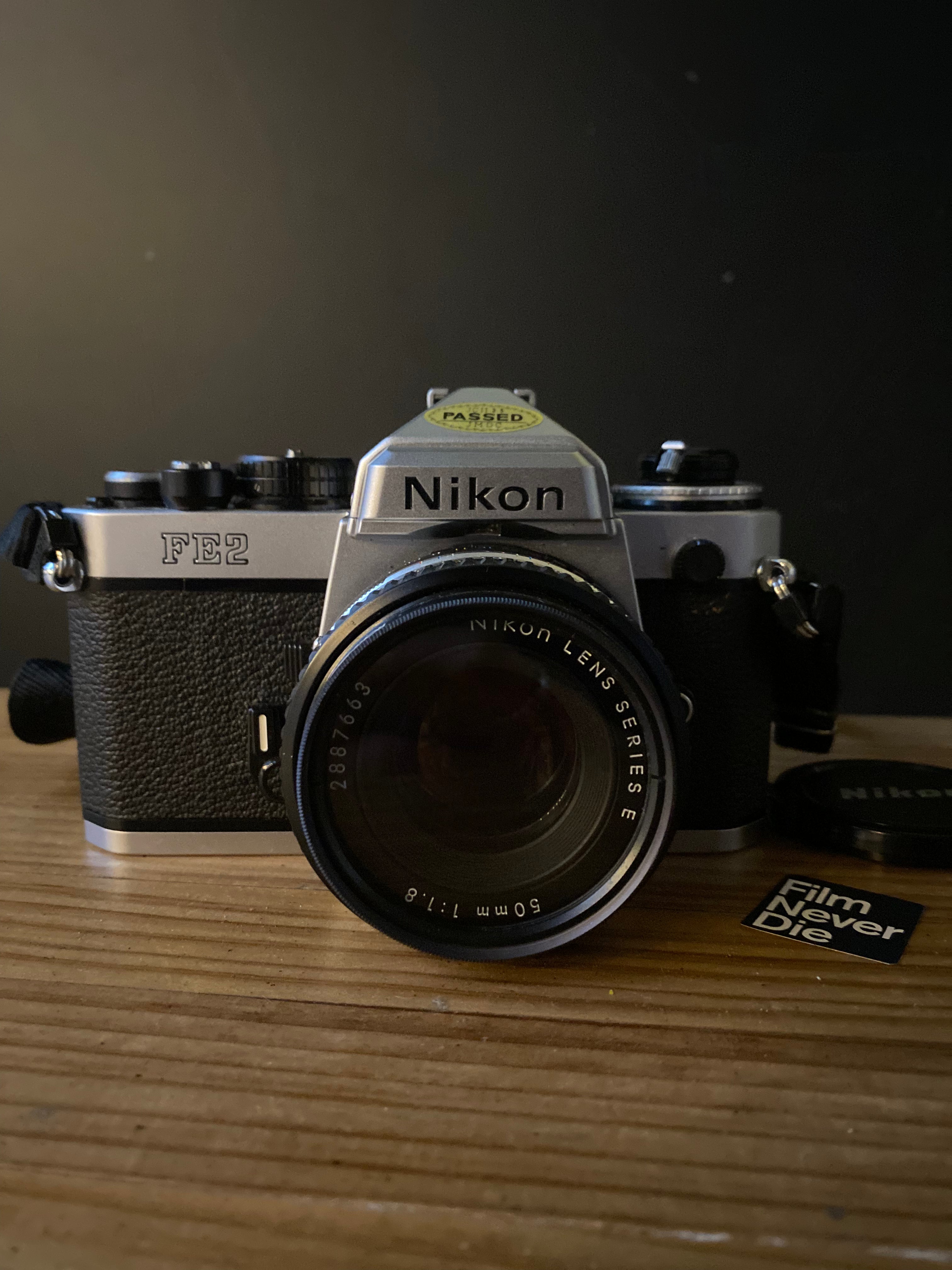 nikon-fe2-slr-analogkamera-35mm-mit-nikkor-50mm-f1-8-kit image 5