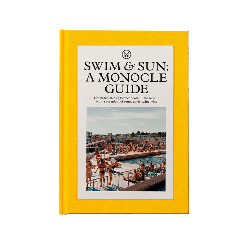 monocle-swim-sun-guide-hardcover-reisef-hrer-240-seiten image 1