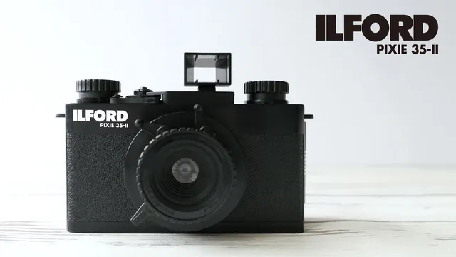 ilford-pixie-35-ii-filmkamera-35mm-halbformat-pinhole image 1