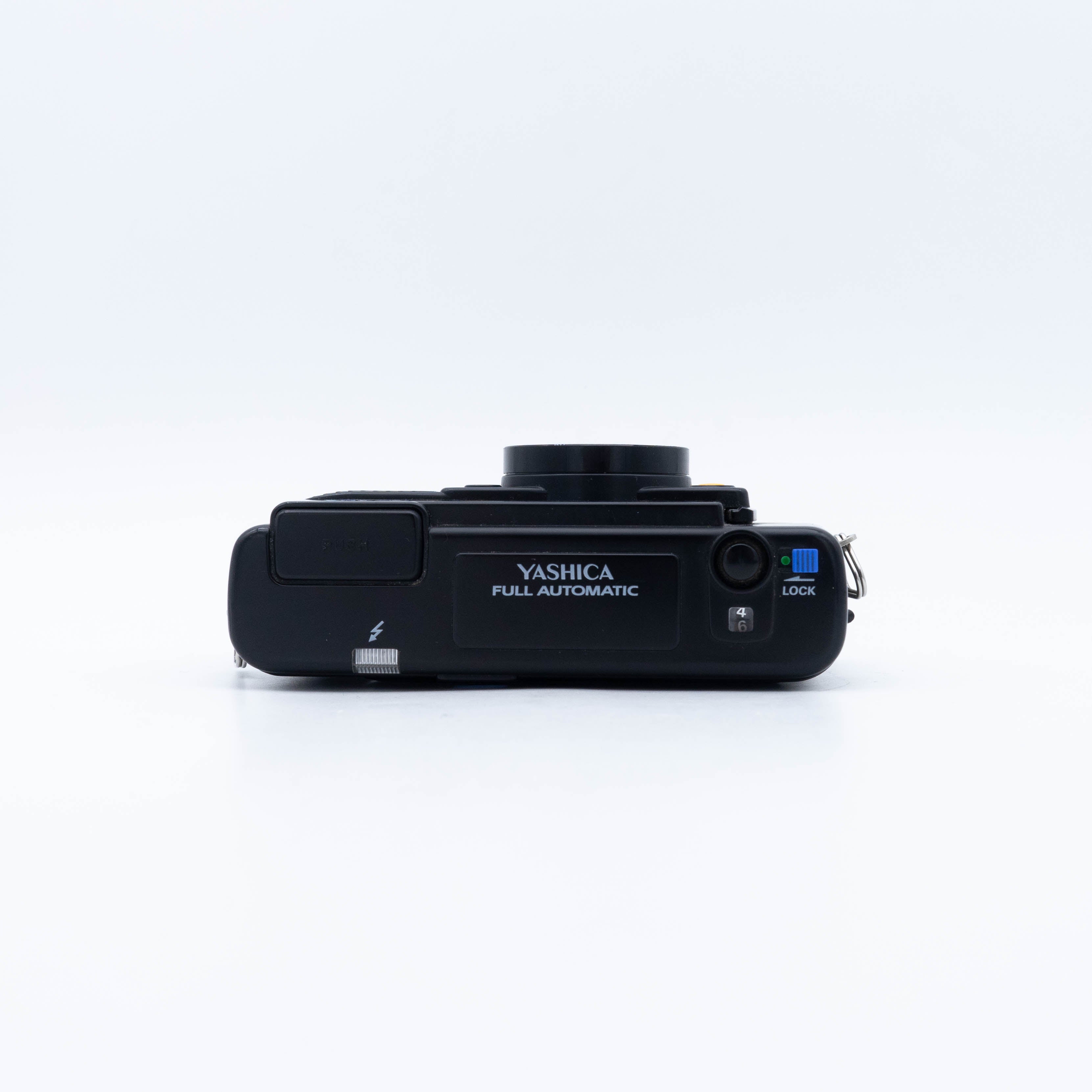yashica-auto-kompaktkamera-point-and-shoot-38mm-f-2-8-autofokus image 5