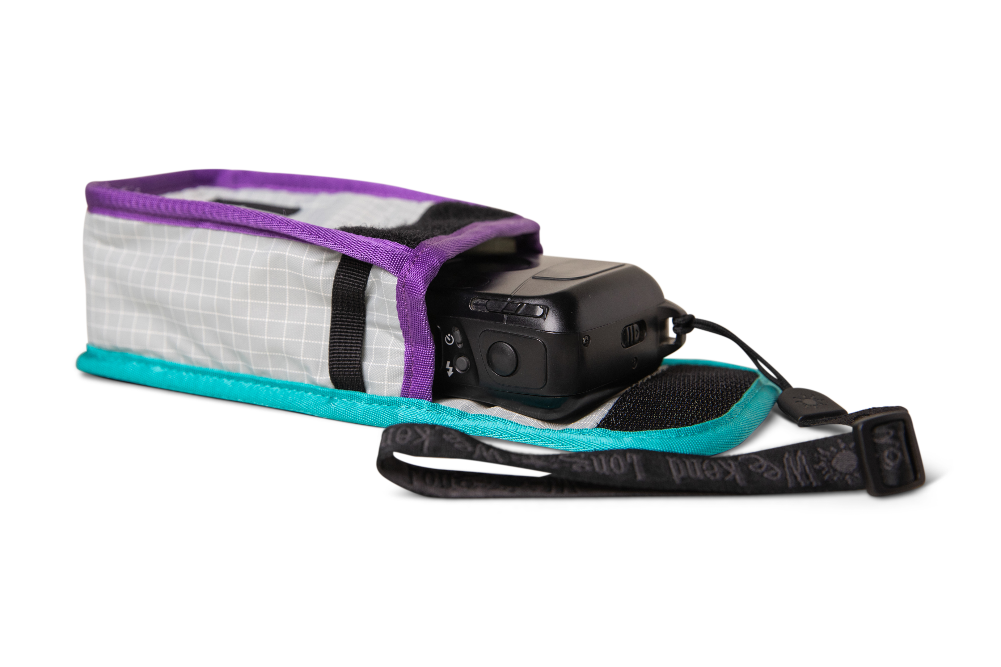 long-weekend-kameratasche-cosmic-purple-pouch-35mm-nylon image 4