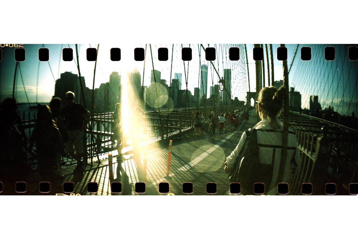 lomography-sprocket-rocket-panoramakamera-35mm image 2