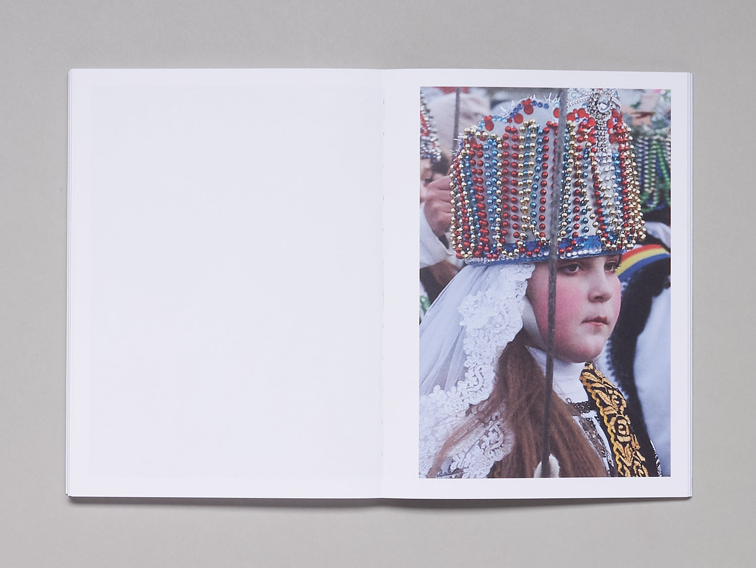 yelena-yemchuk-malanka-fotobuch-bildband-ukraine-ritual image 6