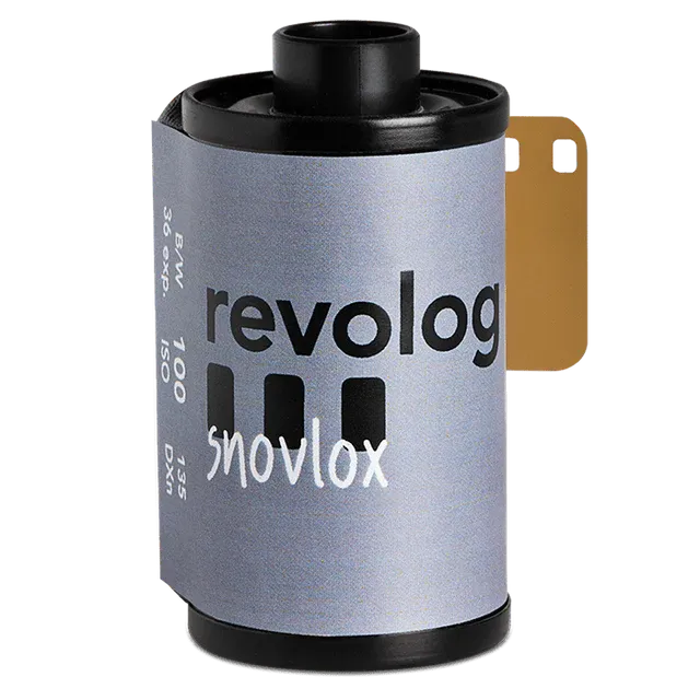 revolog-snovlox-effektfilm-35mm-schwarzwei-400-iso-36-aufnahmen image 1