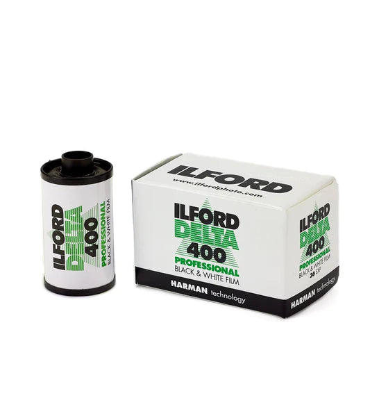 ilford-delta-400-schwarzwei-film-35mm-action-low-light image 1