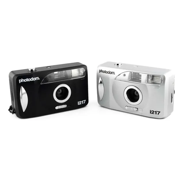 photodom-i217-analogkamera-35-mm-onyx-mit-blitz-und-film image 1
