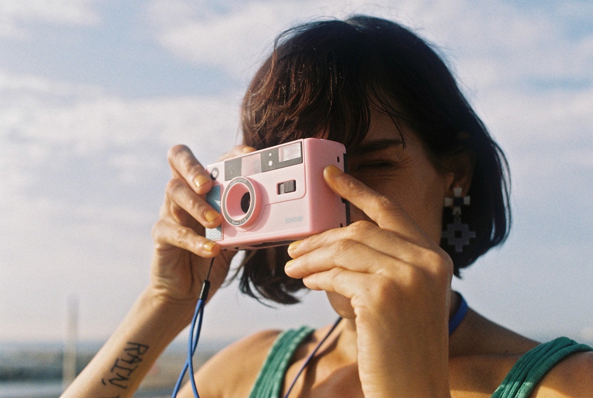 dubblefilm-show-analogkamera-35mm-pink-wiederverwendbar-blitz image 1