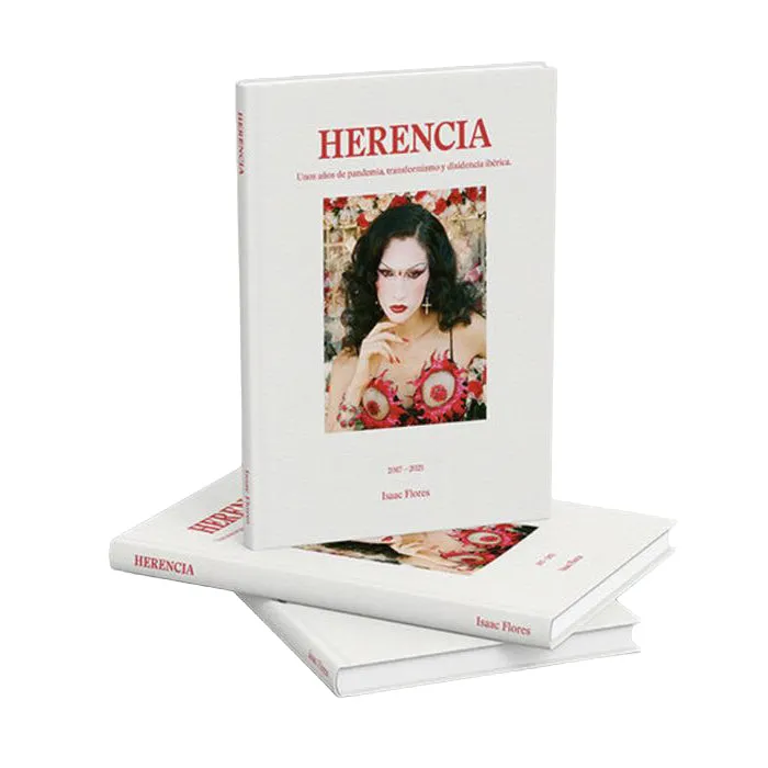 herencia-isaac-flores-fotobuch-queer-folklore-spanisch image 1