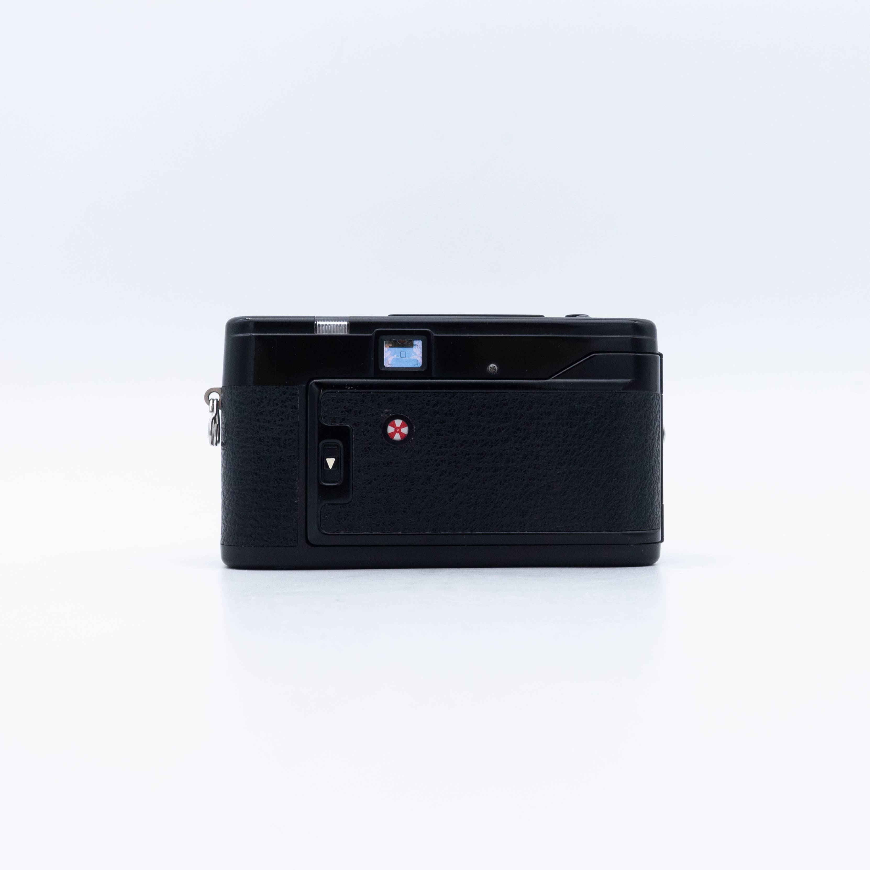 yashica-auto-kompaktkamera-point-and-shoot-38mm-f-2-8-autofokus image 4
