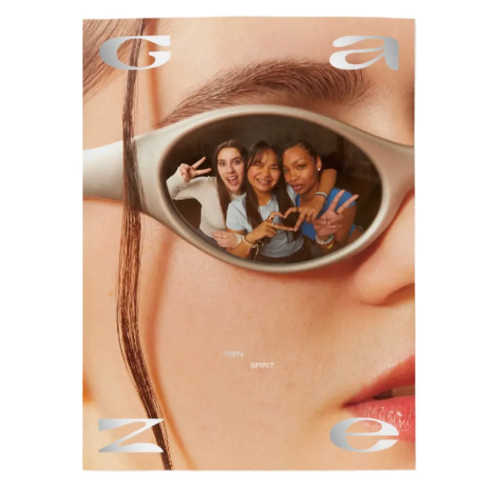 gaze-n-8-mirada-teen-spirit-magazin-zweisprachig image 1