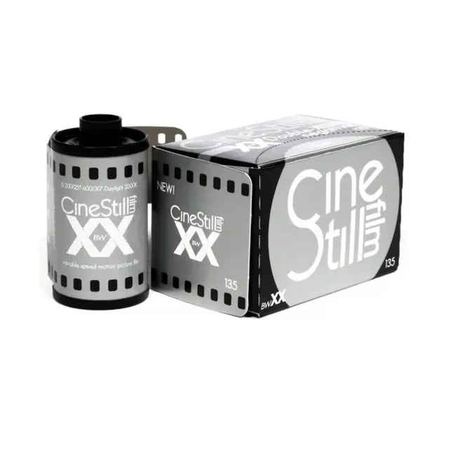 cinestill-bwxx-double-x-schwarzwei-film-35mm-iso-250 image 1