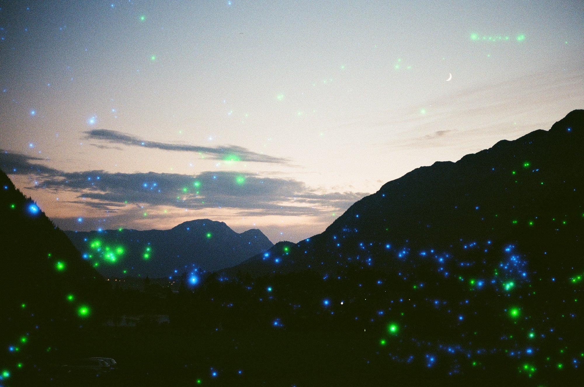revolog-nebula-35mm-farbfilm-36-bilder-iso-200-effekt image 2