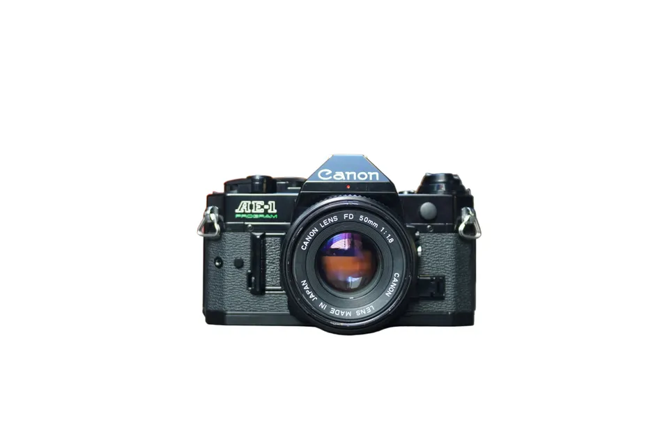 canon-ae-1-program-spiegelreflexkamera-fd-50mm-1-8 image 1