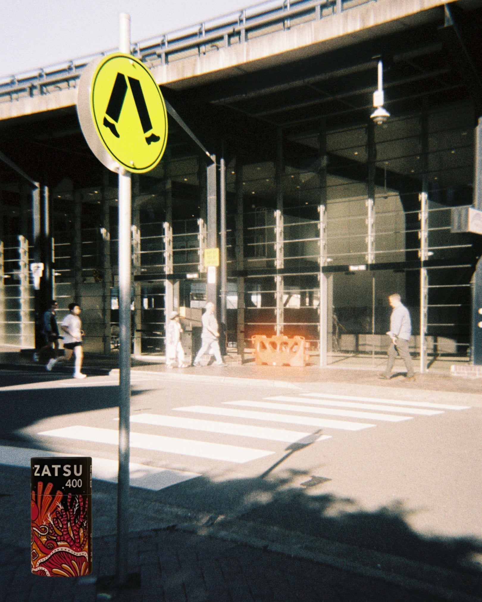 filmneverdie-zatsu-400-kleinbildfilm-36-aufnahmen-korn image 6