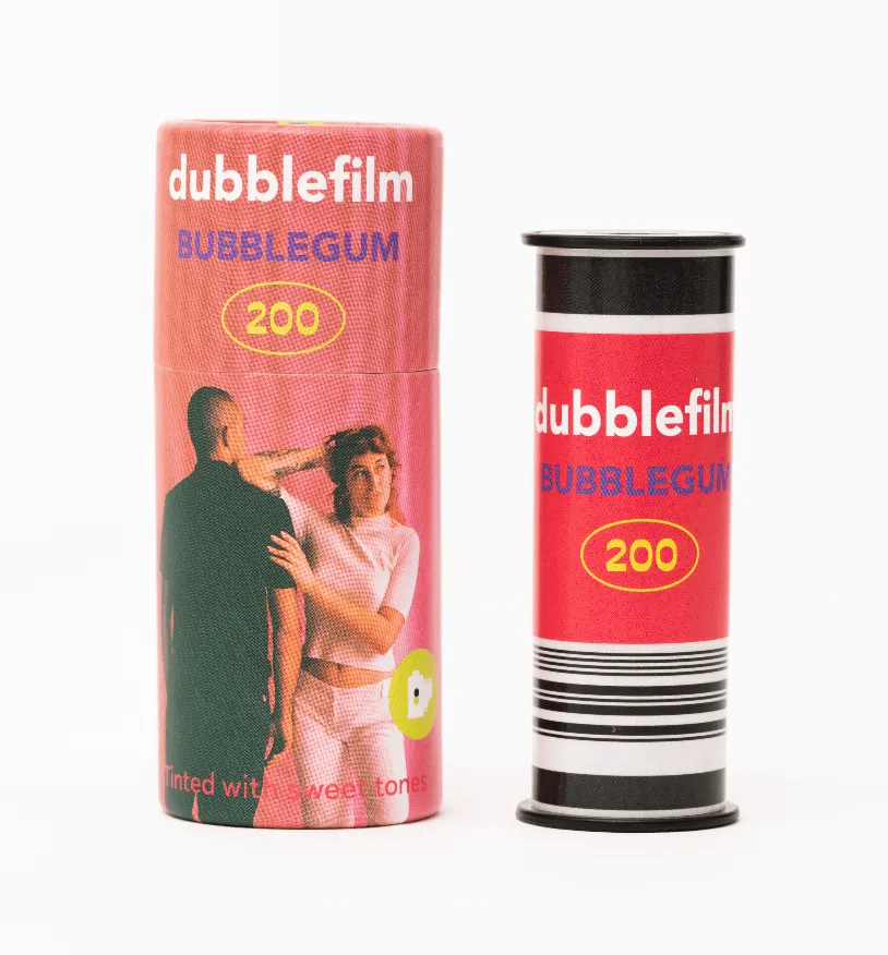 dubblefilm-bubblegum-120-rollfilm-pastell-200-iso image 1