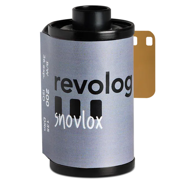 revolog-snovlox-35mm-schwarzweissfilm-200-iso-36-aufnahmen image 1