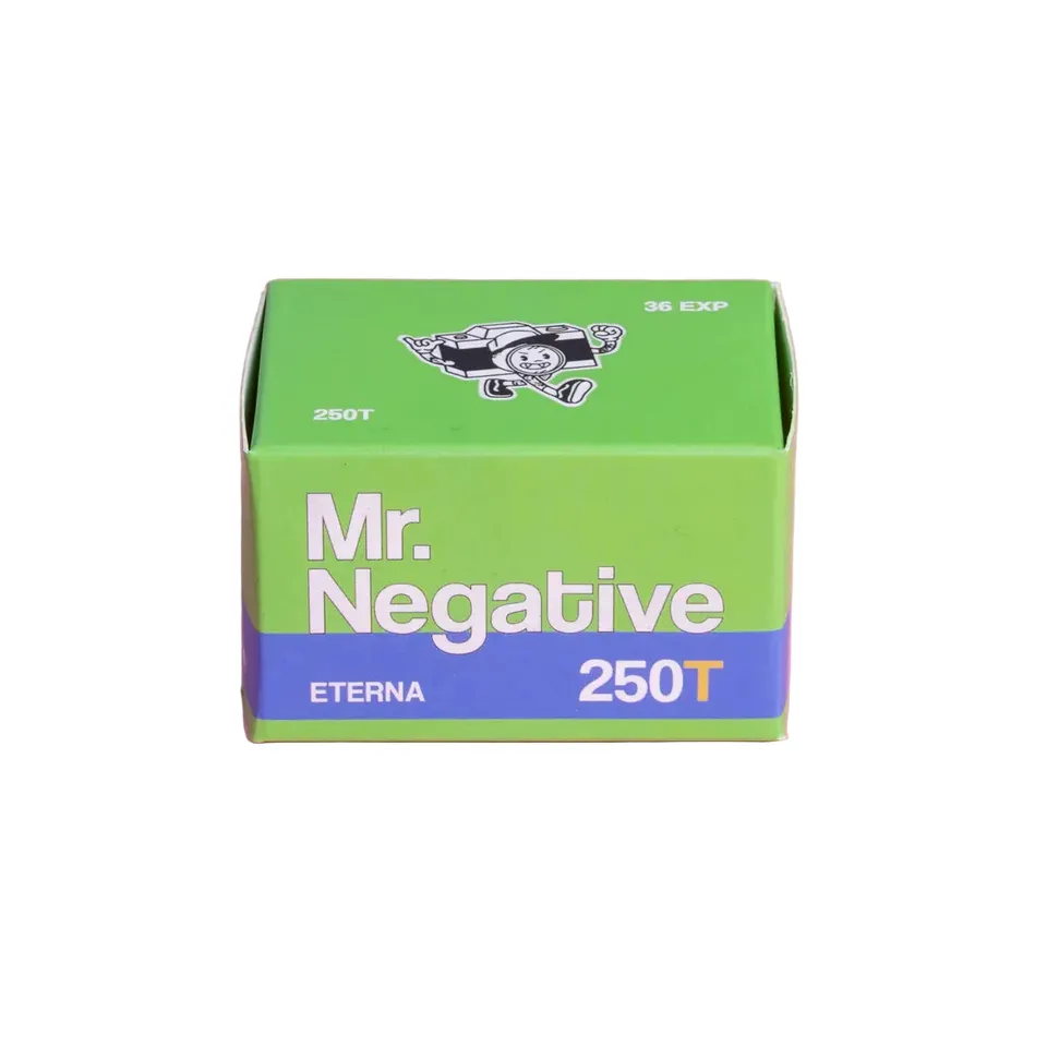 fujifilm-eterna-250t-35mm-farbfilm-36exp-cinefilm image 1