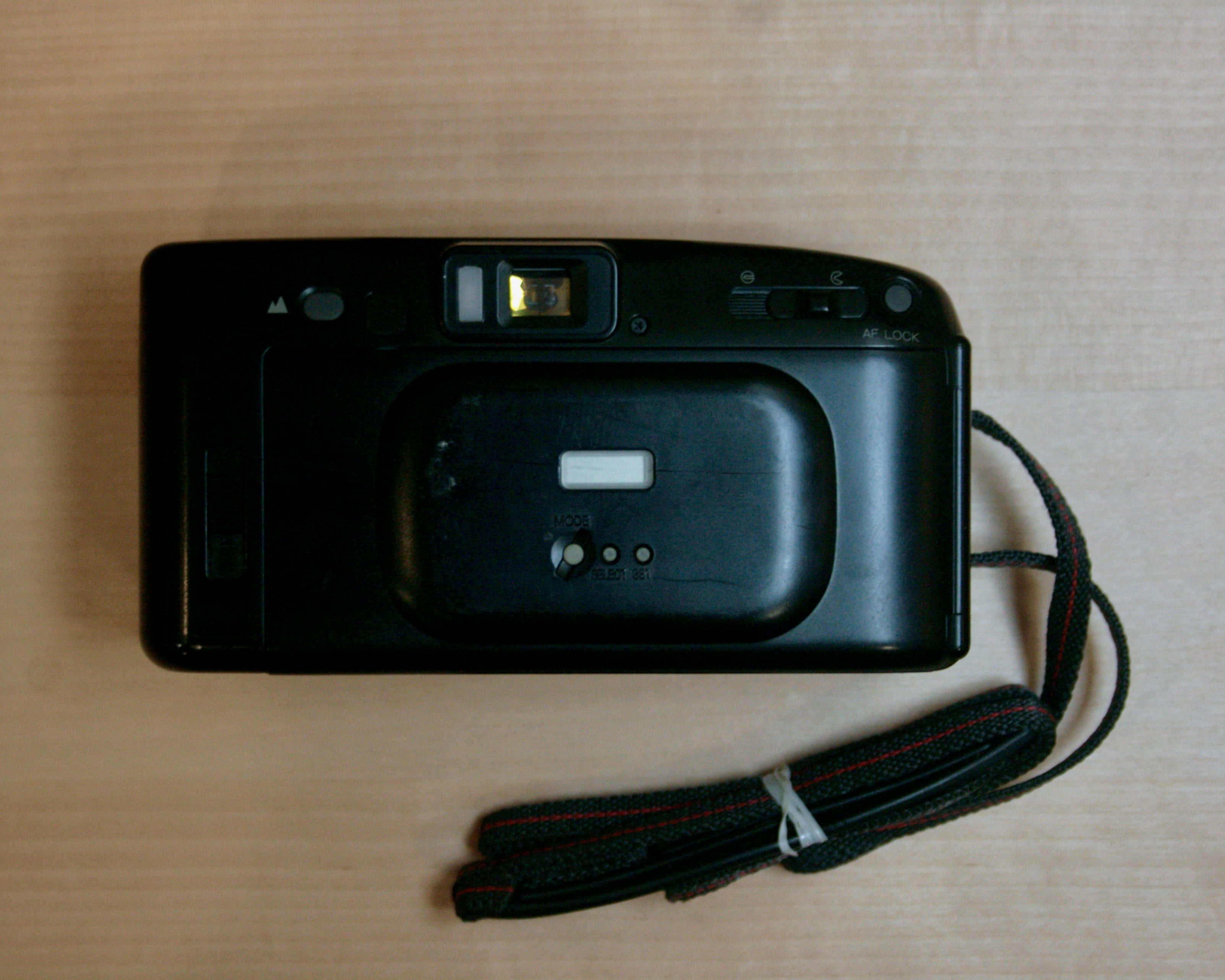fuji-tele-cardia-super-n-date-kompaktkamera-35mm-mit-blitz image 3