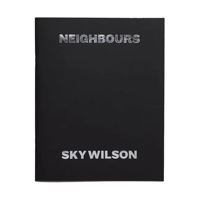 sky-wilson-vecinos-fotobuch-portr-t-softcover image 1
