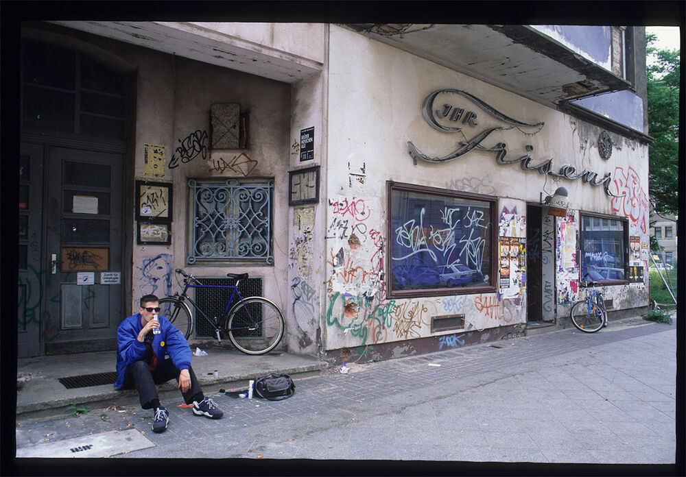 brox-1-berlin-possibility-fotobuch-clubkultur-90er image 4