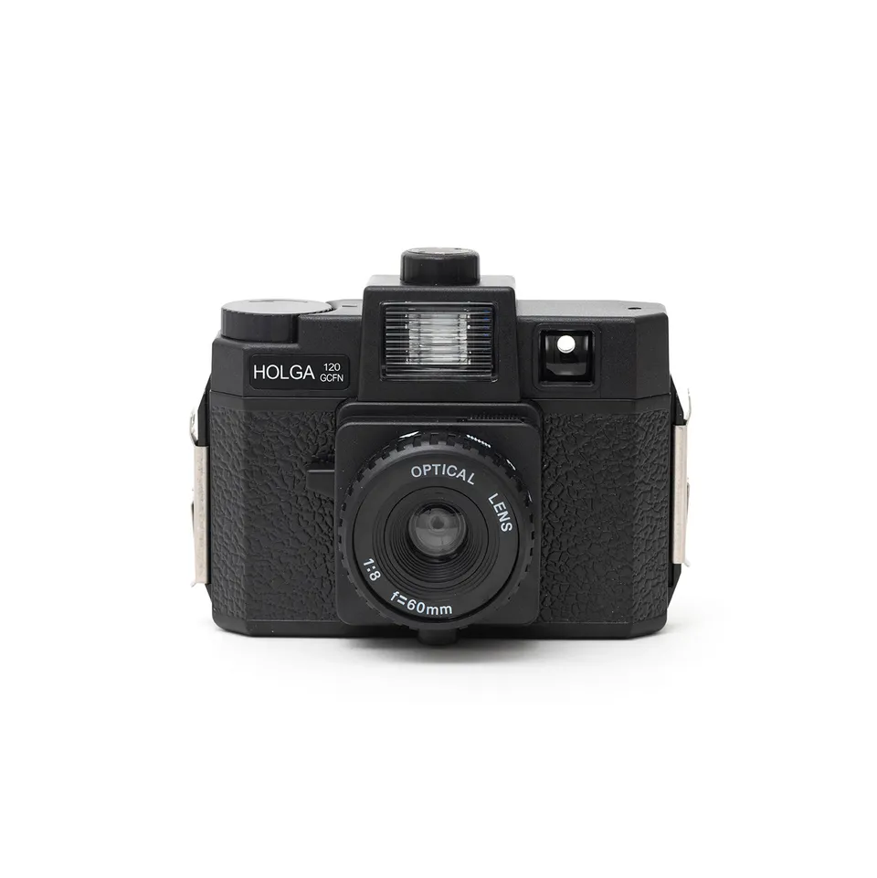 dubblefilm-holga-120-analogkamera-mit-blitz-schwarz image 1